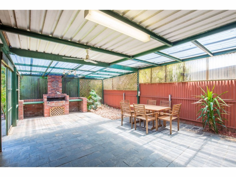 11 Sutton Avenue, Mount Gambier SA 5290