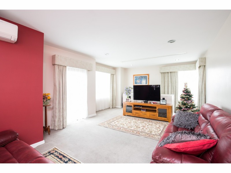 10 Sinclair Street, Mount Gambier SA 5290