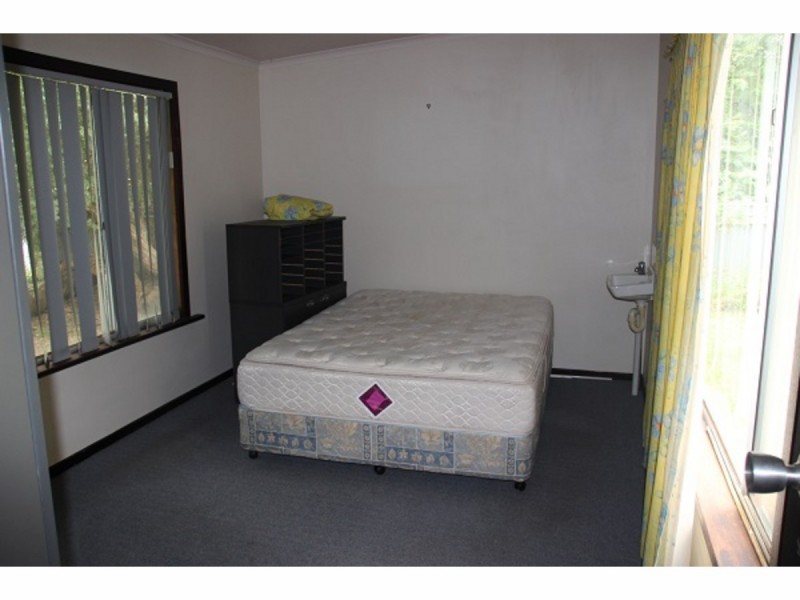8 George Street, Kalangadoo SA 5278