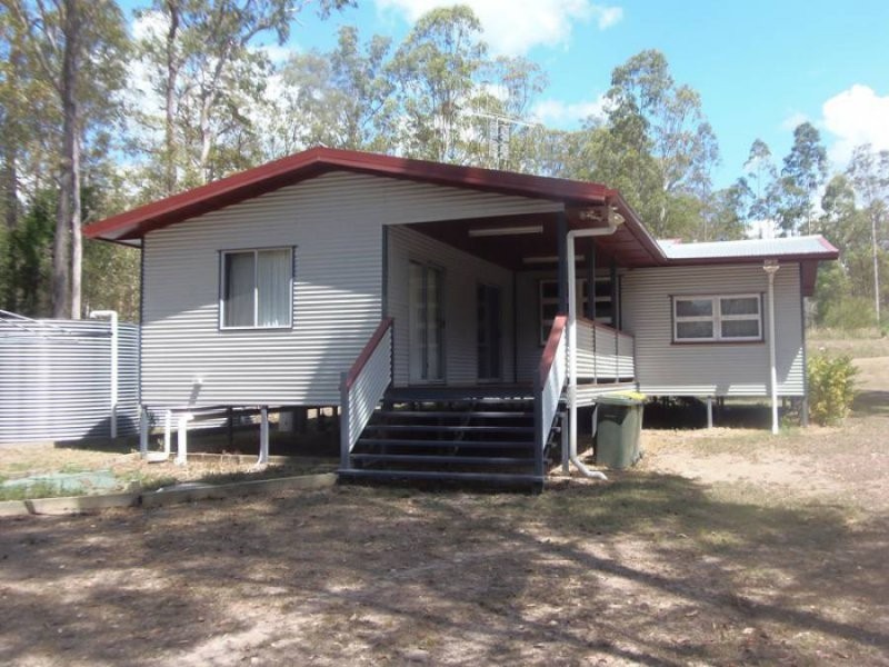 21 Templar Road, Glenwood QLD 4570