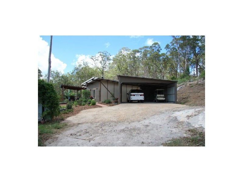 Goomboorian QLD 4570