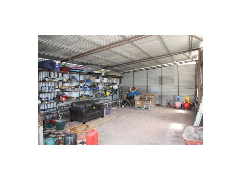 Goomboorian QLD 4570