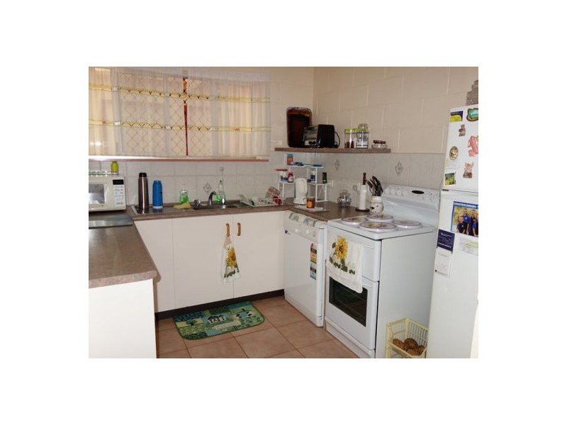 31 Neil Street, Southside QLD 4570