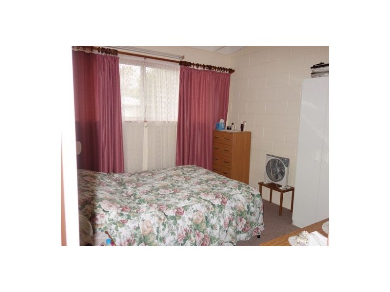 31 Neil Street, Southside QLD 4570