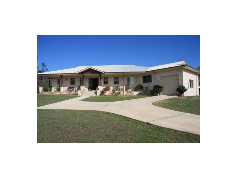 17 Azure Avenue, Banks Pocket QLD 4570