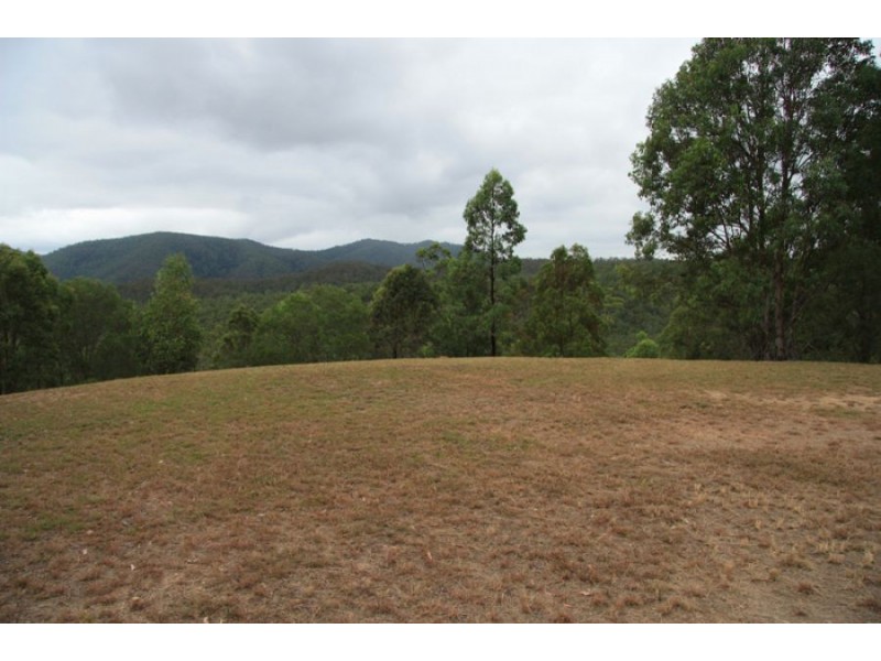 Upper Glastonbury QLD 4570