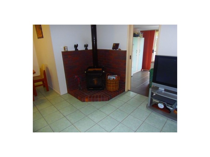 11 Dahlke Street, Goomeri QLD 4601