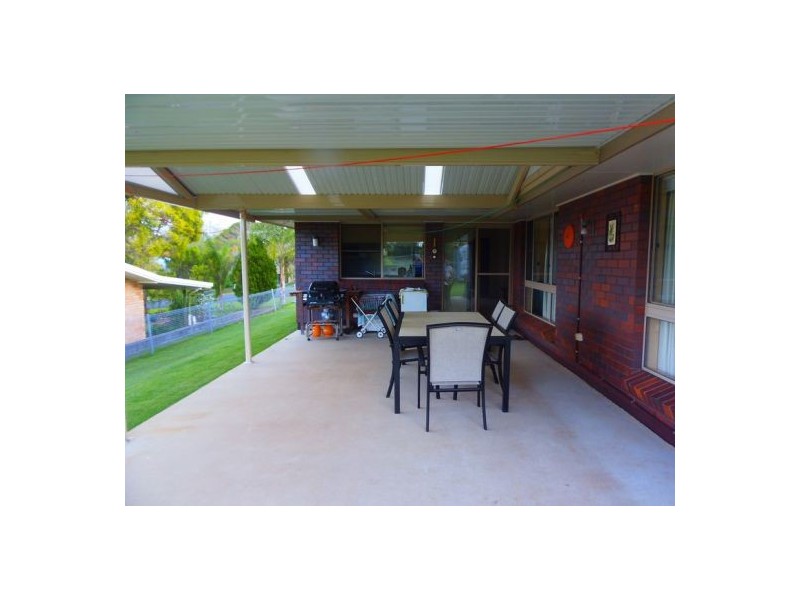 11 Dahlke Street, Goomeri QLD 4601