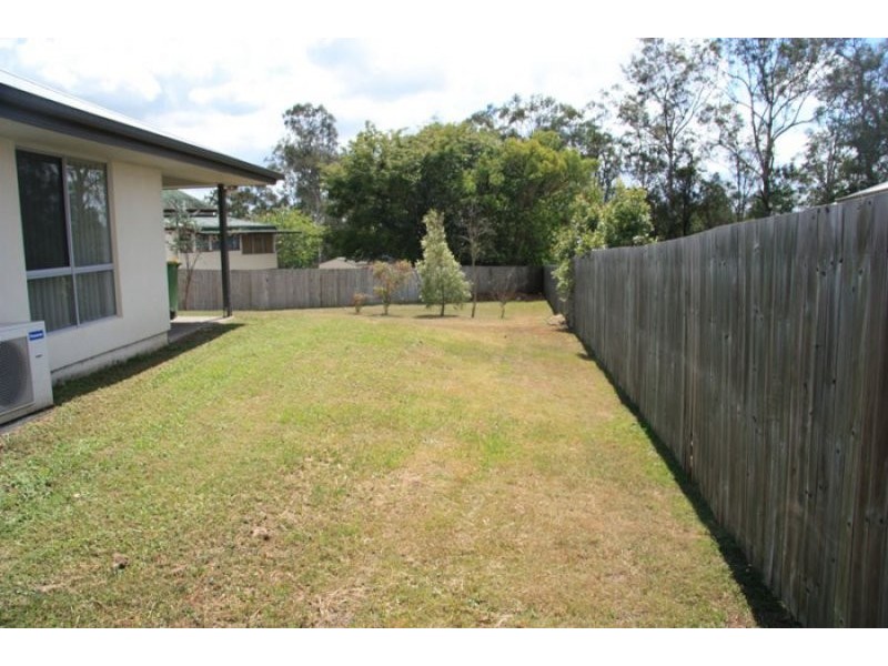 44 Bushland Drive, Southside QLD 4570