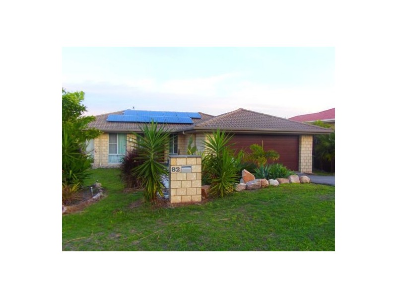 82 Gympie View Drive, Southside QLD 4570