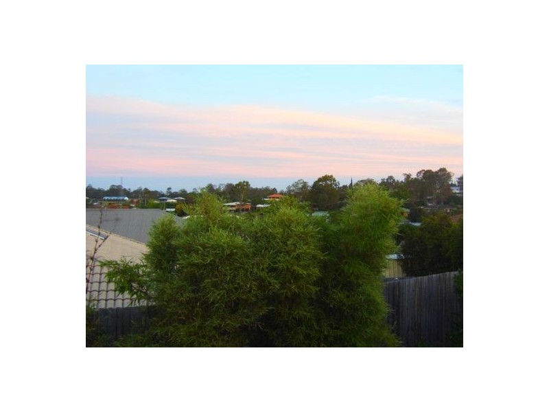 82 Gympie View Drive, Southside QLD 4570