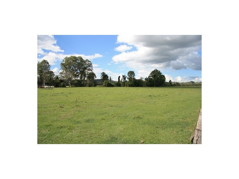 Glastonbury QLD 4570