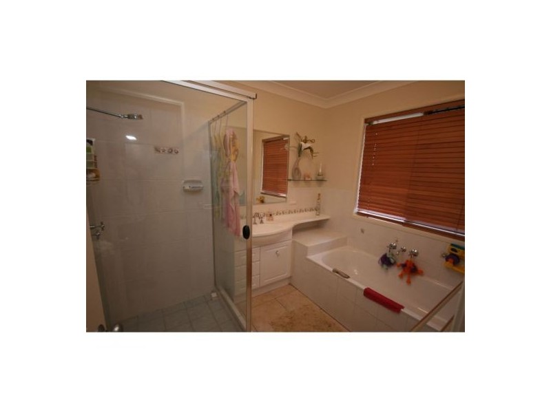 37 Pine Valley Drive, Pie Creek QLD 4570