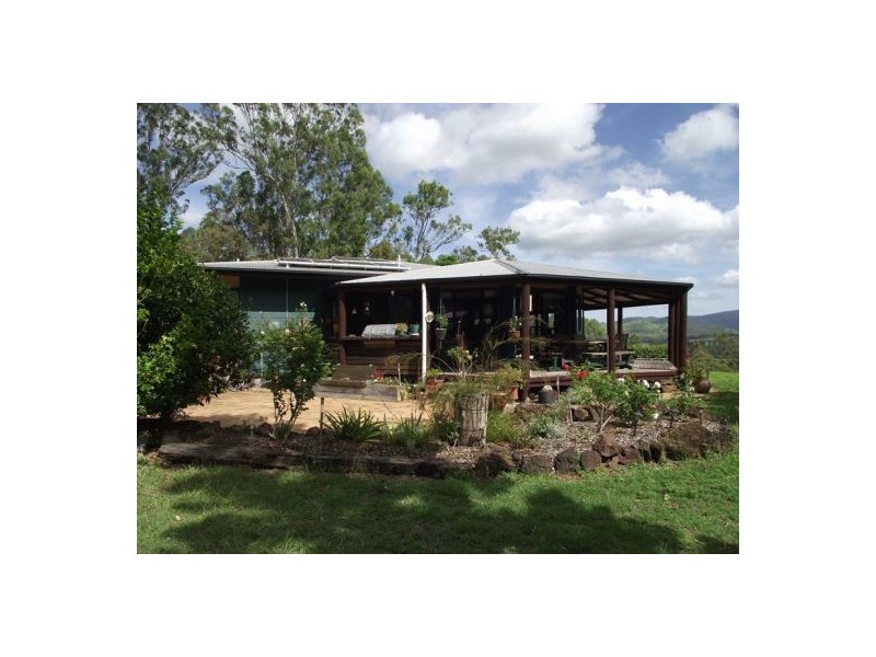 Mcintosh Creek QLD 4570