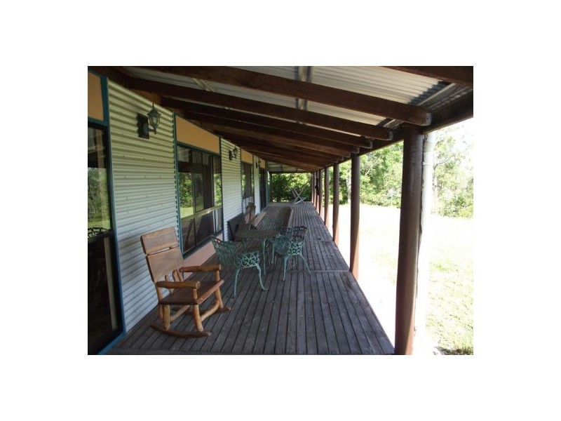 Mcintosh Creek QLD 4570
