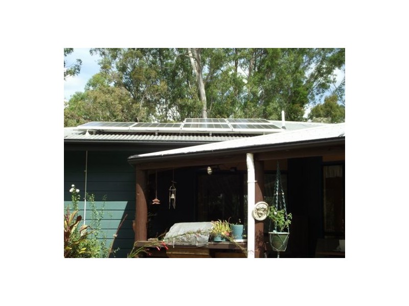 Mcintosh Creek QLD 4570
