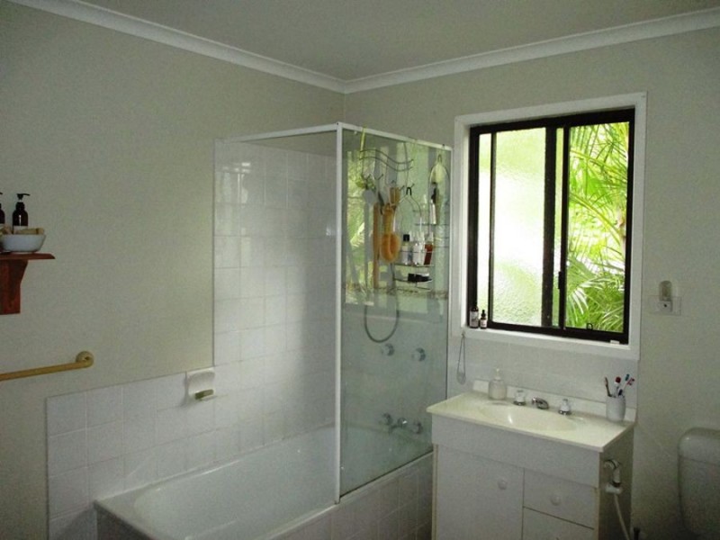 2320 Anderleigh Road, Neerdie QLD 4570