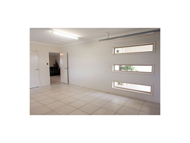 32 Directors Circuit, Jones Hill QLD 4570