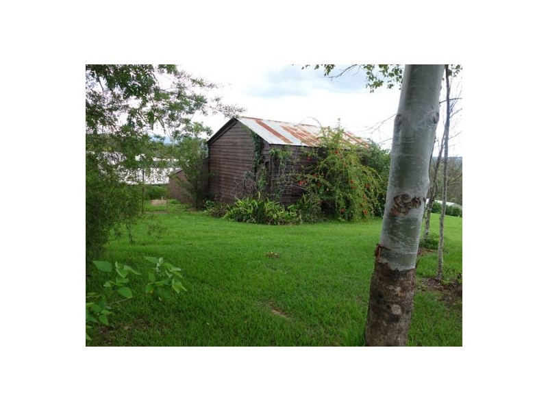 8 Valley Vista Road, The Dawn QLD 4570