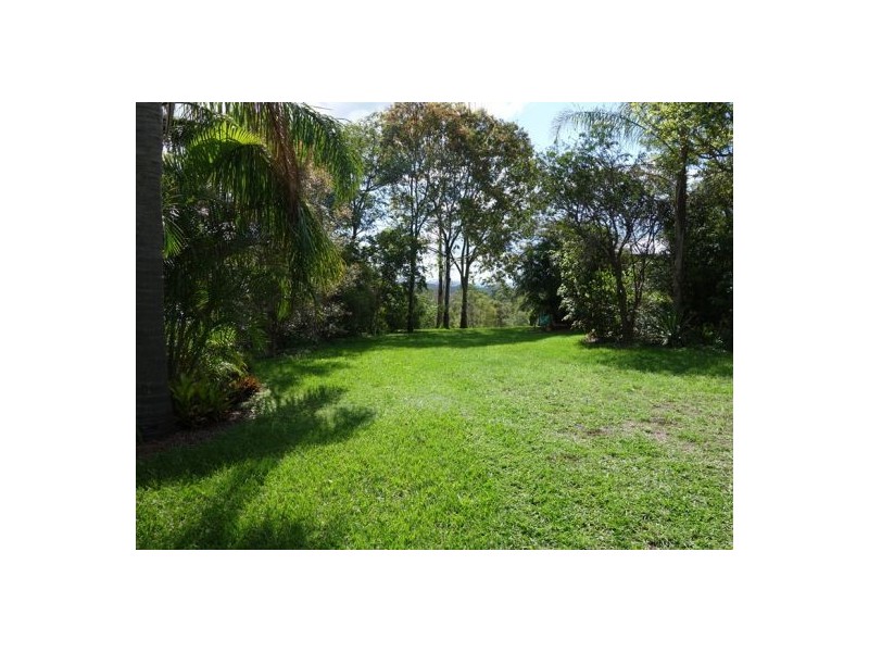 8 Valley Vista Road, The Dawn QLD 4570