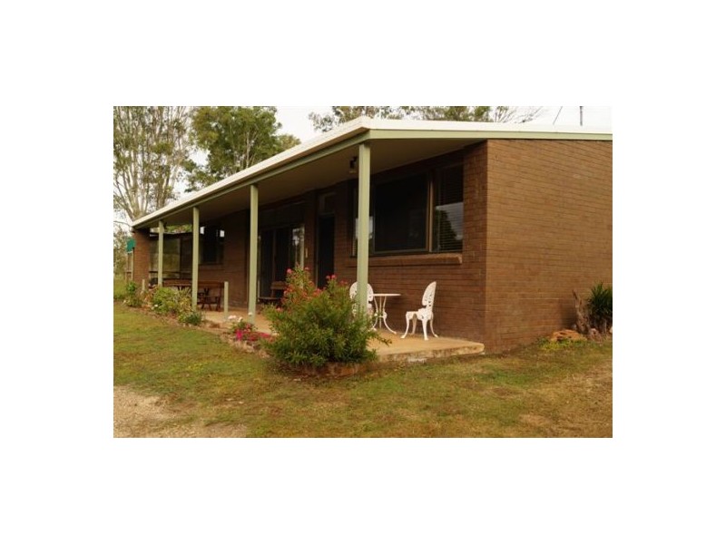 48 Horton Road, Chatsworth QLD 4570