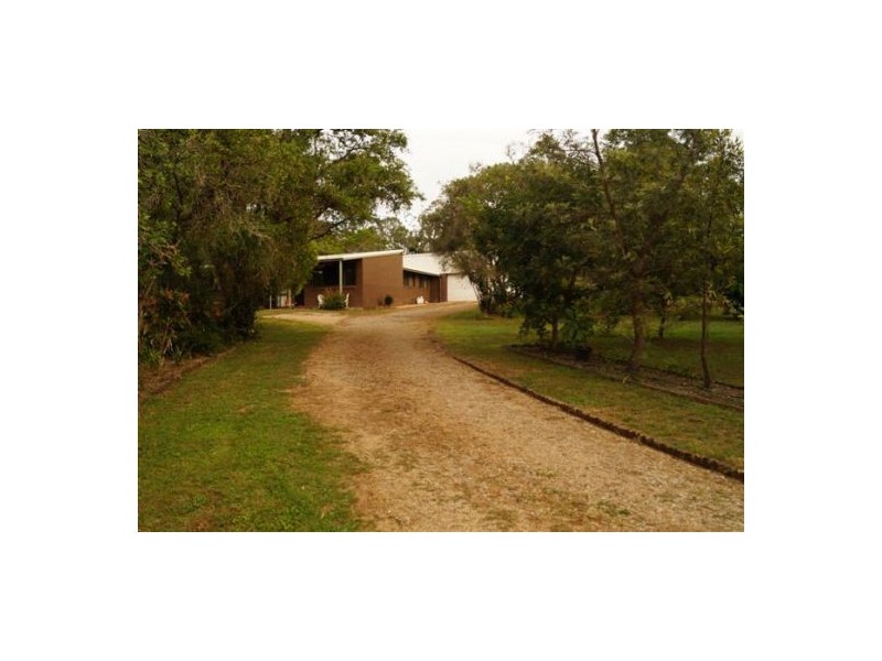 48 Horton Road, Chatsworth QLD 4570