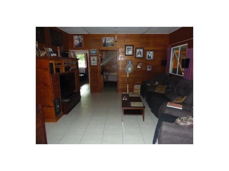 496 Beenham Valley Road, Cedar Pocket QLD 4570