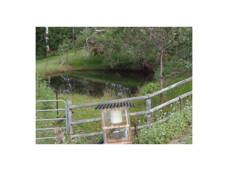 496 Beenham Valley Road, Cedar Pocket QLD 4570