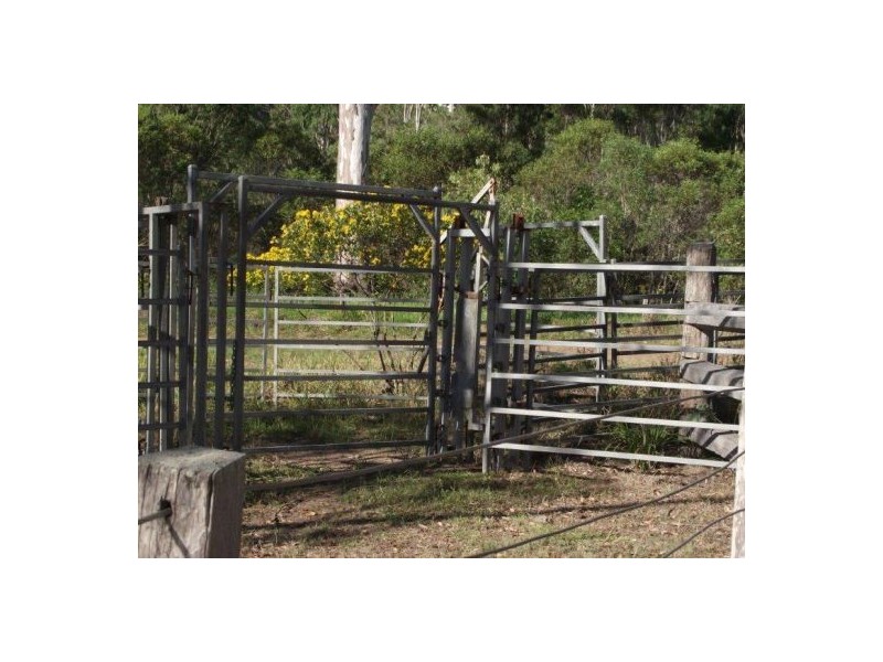 Glastonbury QLD 4570