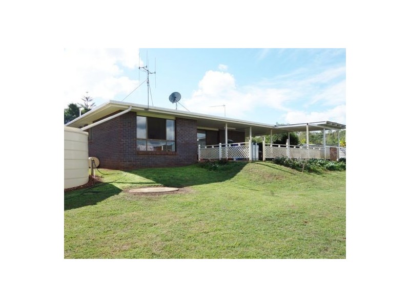 32 Limestone Drive, Widgee QLD 4570