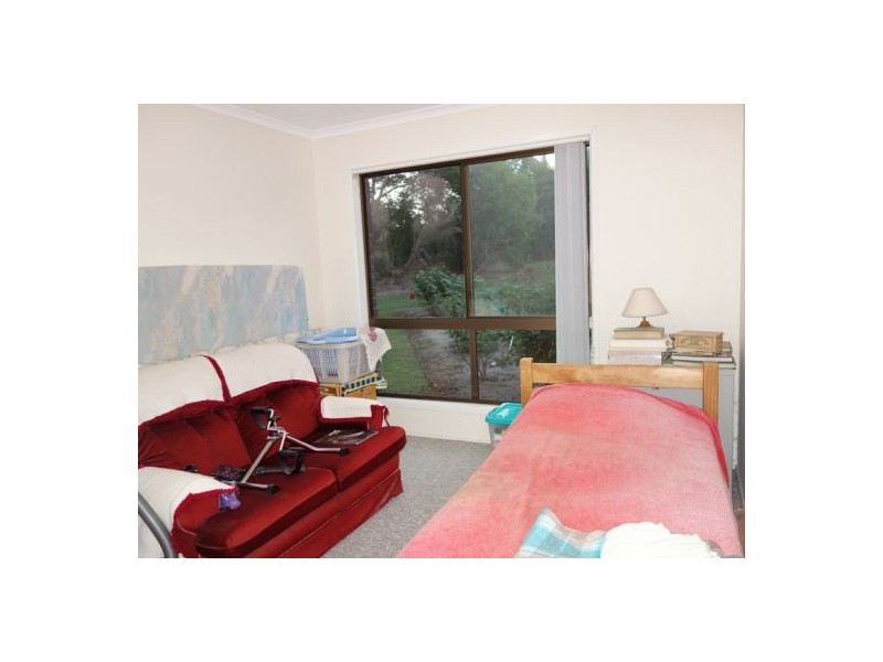 32 Limestone Drive, Widgee QLD 4570