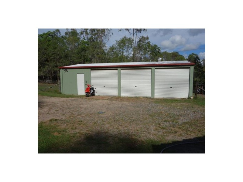 16 Holland Road, The Palms QLD 4570