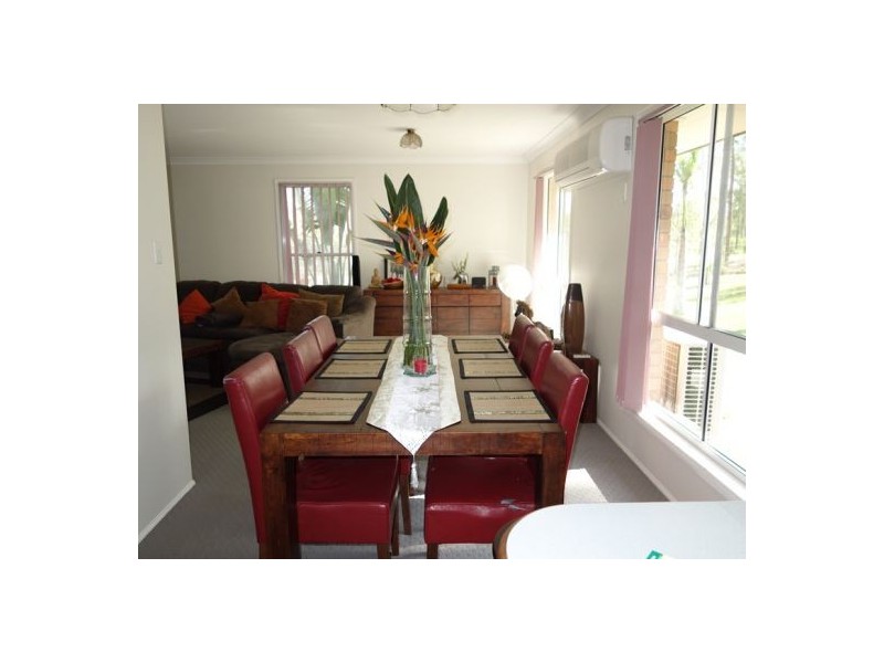 16 Holland Road, The Palms QLD 4570