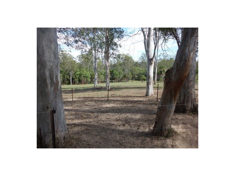 16 Holland Road, The Palms QLD 4570
