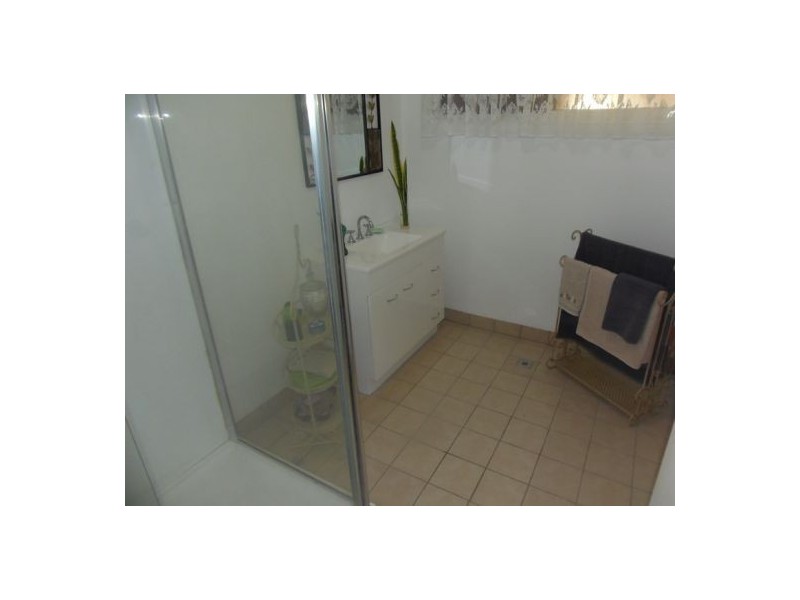 11 Harding Street, Kilkivan QLD 4600