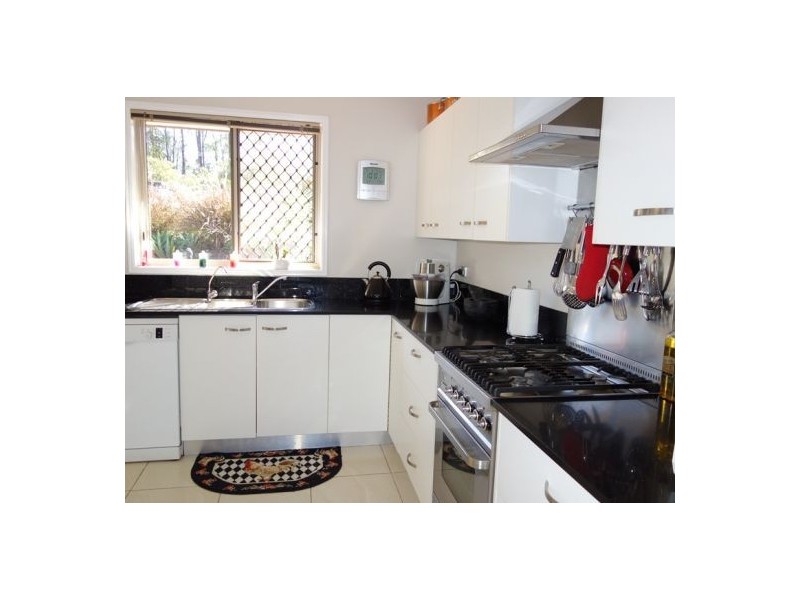 904 Neerdie Road, Glenwood QLD 4570
