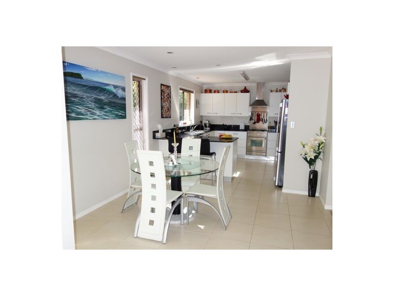 904 Neerdie Road, Glenwood QLD 4570