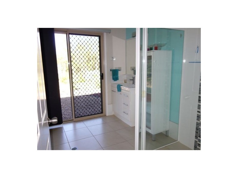 904 Neerdie Road, Glenwood QLD 4570