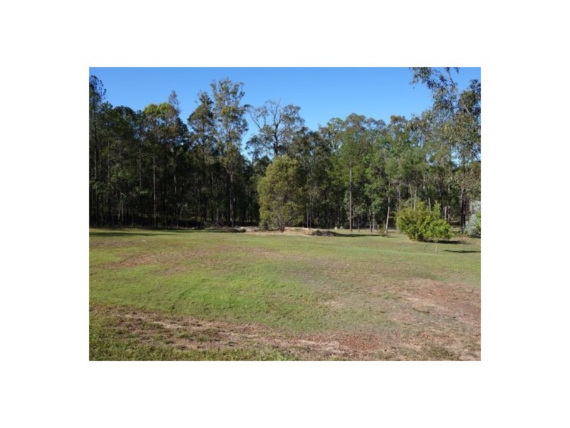 904 Neerdie Road, Glenwood QLD 4570