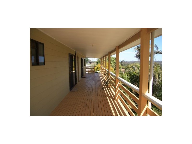 6 MacPherson Road, Veteran QLD 4570