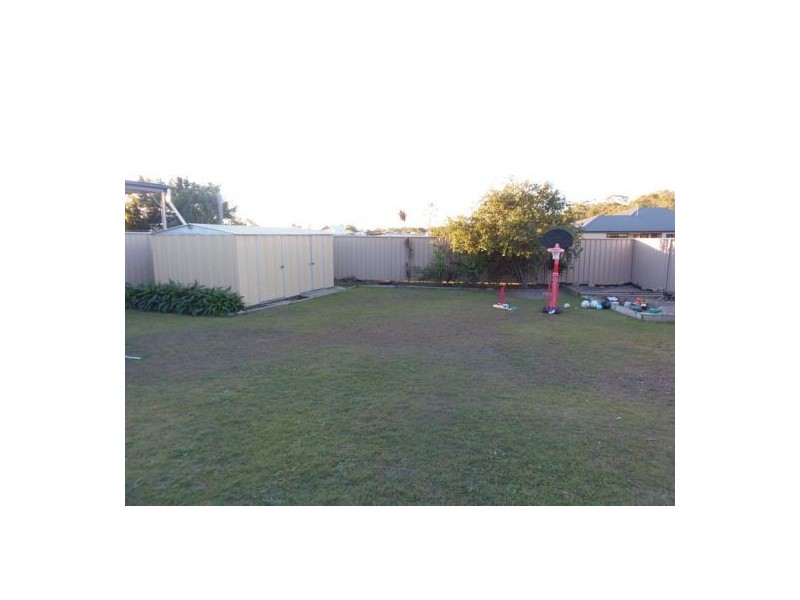 56 Fyshburn Drive, Cooloola Cove QLD 4580