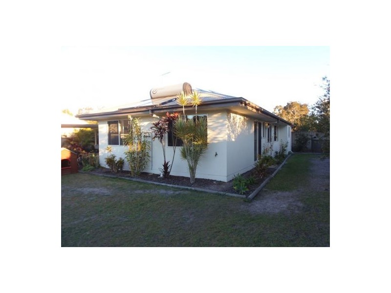 56 Fyshburn Drive, Cooloola Cove QLD 4580