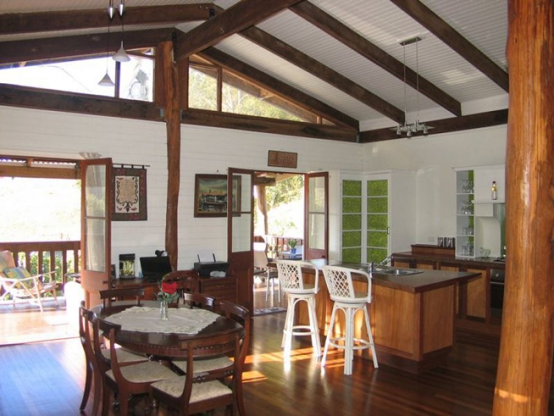 129 Long Road, Pie Creek QLD 4570