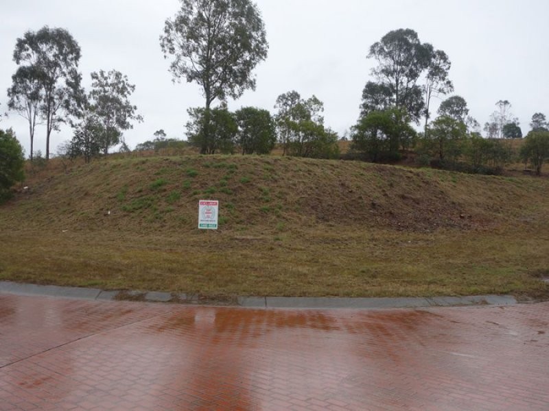 13 Golf Links Circle, Gympie QLD 4570