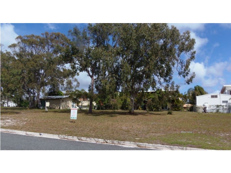 24 Tingira Close, Rainbow Beach QLD 4581