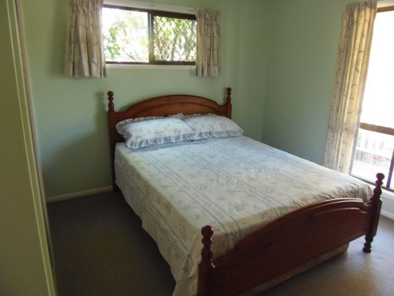 11 Beagle Avenue, Cooloola Cove QLD 4580