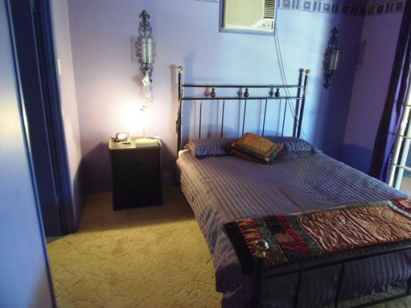 10 Carana Avenue, Jones Hill QLD 4570