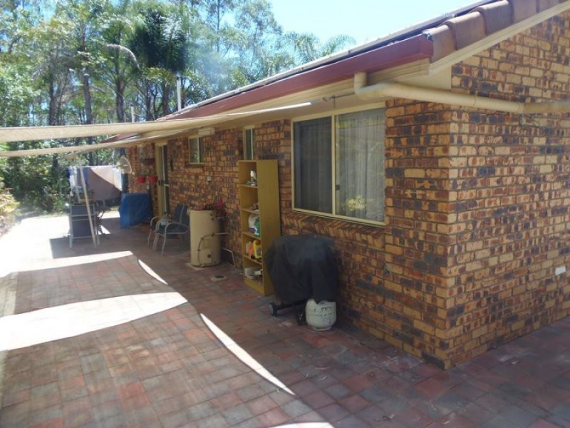 34 Kabi Crescent, Widgee QLD 4570