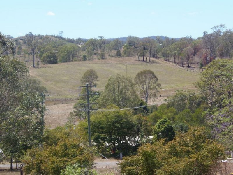 34 Kabi Crescent, Widgee QLD 4570