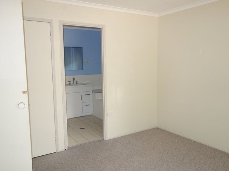 4 Melaleuca Court, Southside QLD 4570